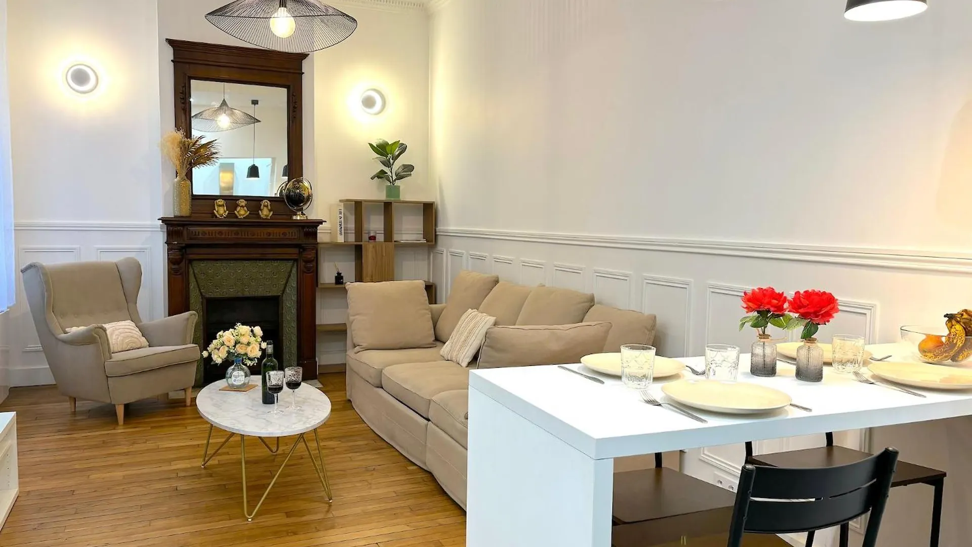L'Appartement Moliteuil Paris Apartment